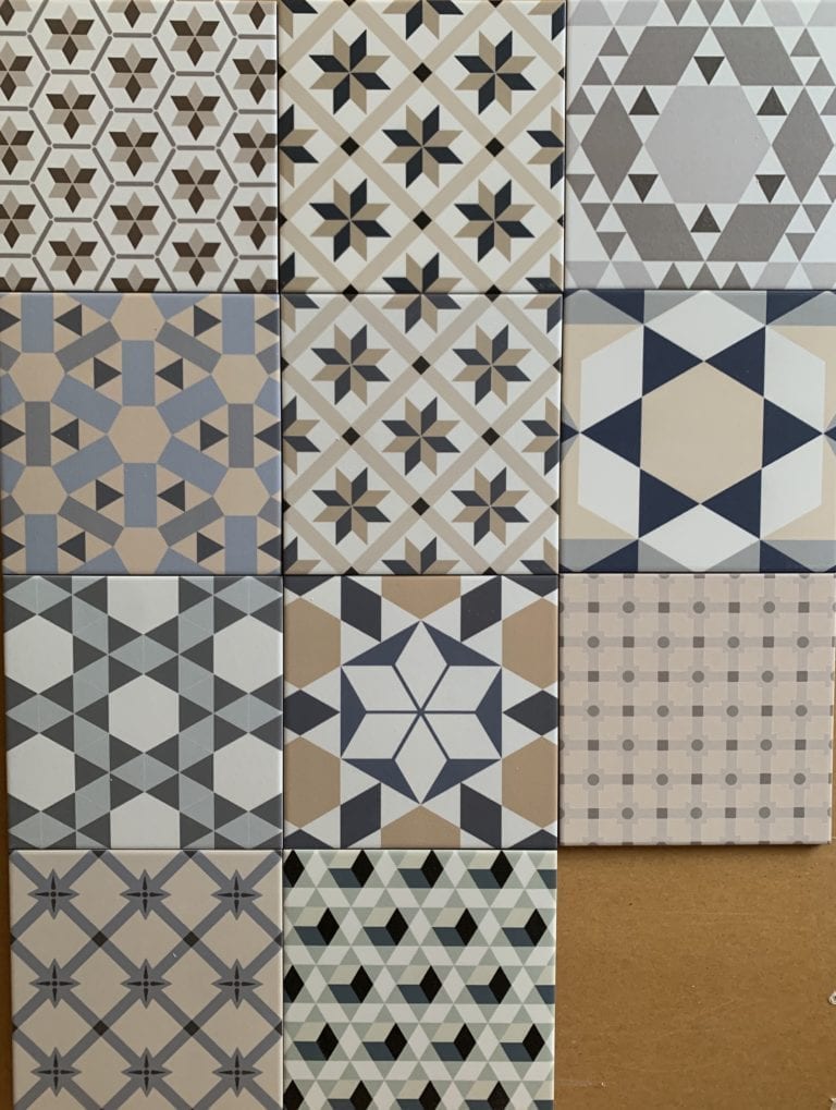BISTRO 14 DECORS- 20x20