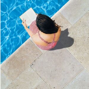 Margelle travertin mix bord de piscine