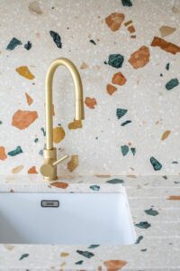 GRANITO / TERRAZZO 60 x 60 CM CHUNKY