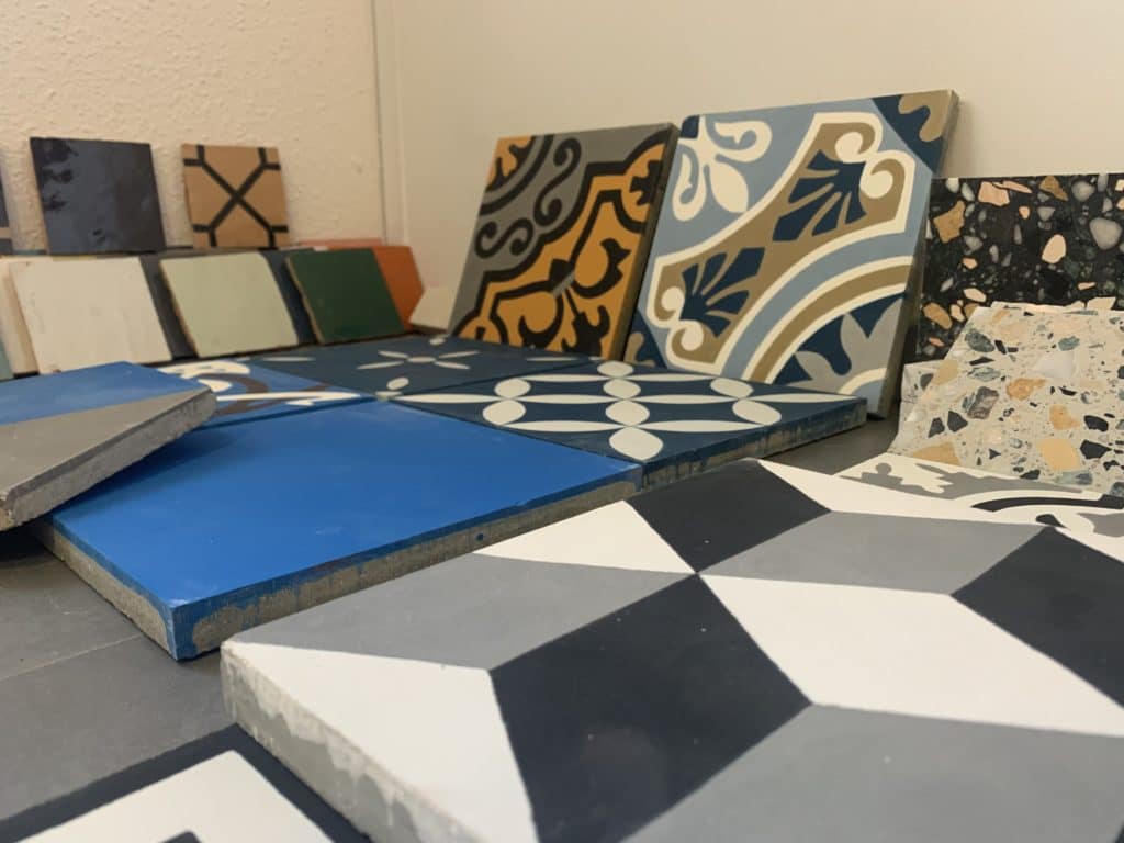 VERITABLE CARREAU CIMENT-ZELLIGE-TERRAZZO