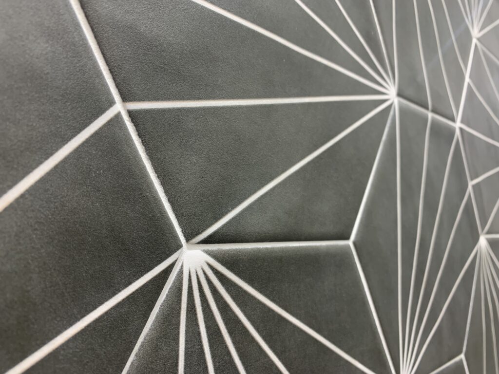 Carrelage hexagonal sol noir mat SCANDINAVIAN 15 x 17