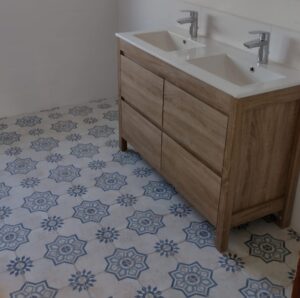 Carrelage effet carreau de ciment vieilli OLITE 22.5x22.5